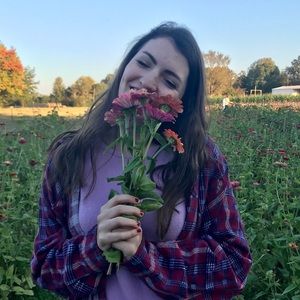 Meet your Posher, Carys